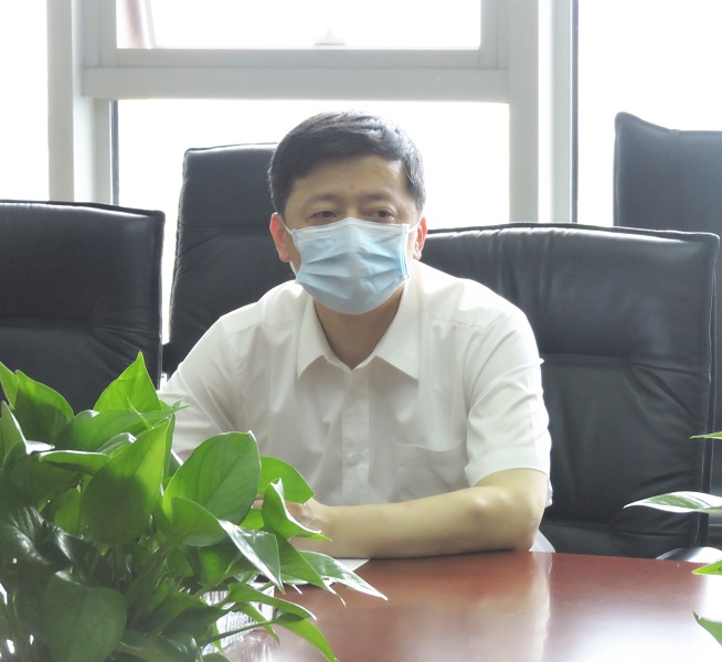 新洲區(qū)委常委吳惟一行蒞臨我司調研指導工作